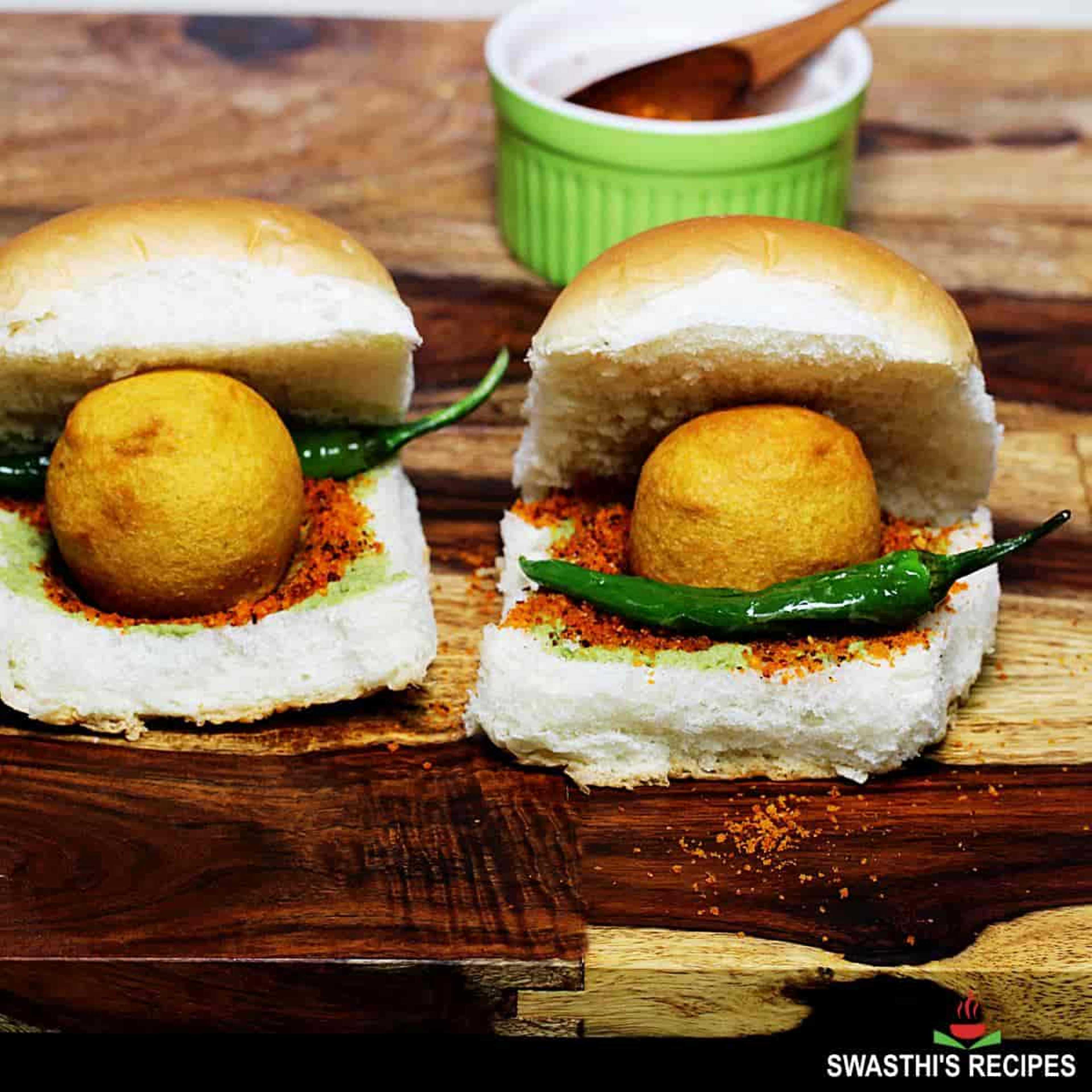 Vada pav (6)